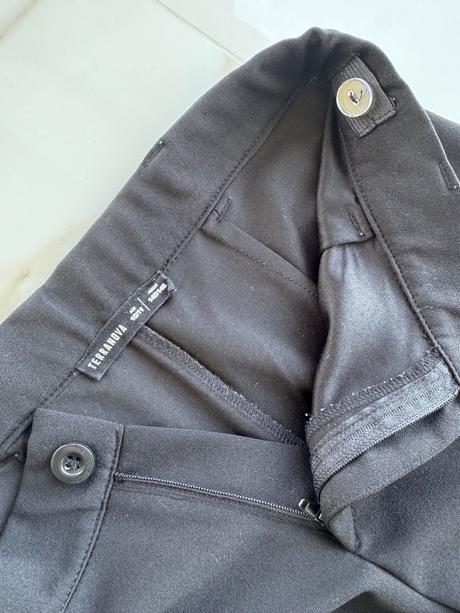 Elegantné čierne nohavice, terranova,140