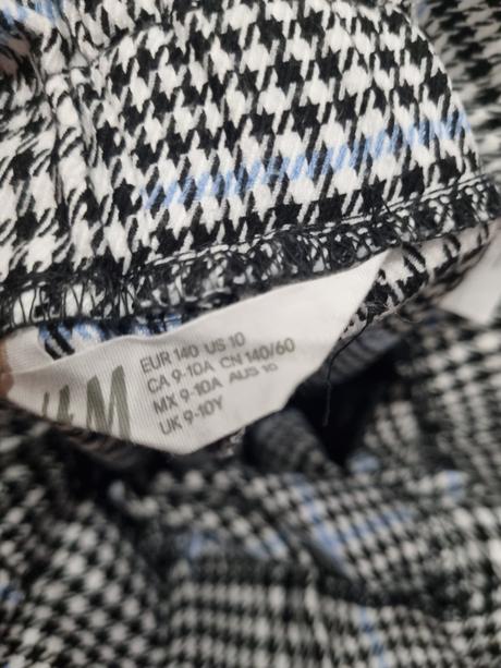 Karovane nohavice, h&m,140