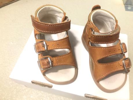 Kožené papuče, tripos,20