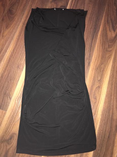 Chantall krátke čierne šaty, chantall,s