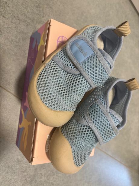 Milash barefoot tenisky 26, 26