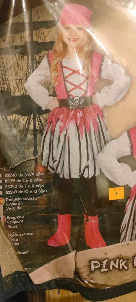 Kostým pirátky, 