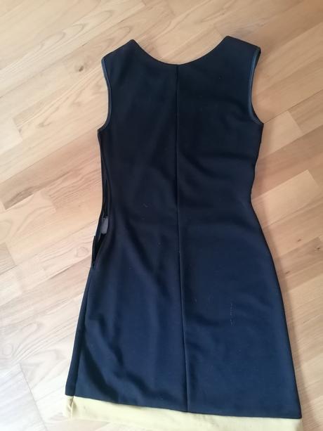 Rinascimento šaty s, s