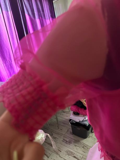 Topik guess, guess,s