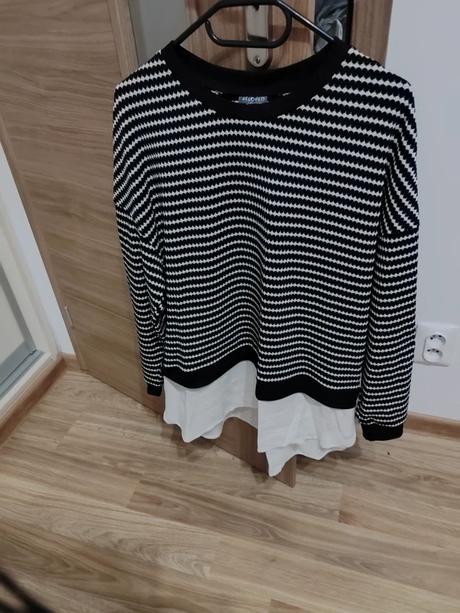 Svetrik s bluzkou, xl