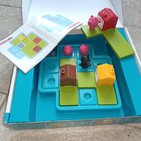 Hlavolamová hra pre najmenších tri prasiatka, 