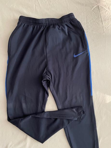 Tepláky športové funkčné, nike,146