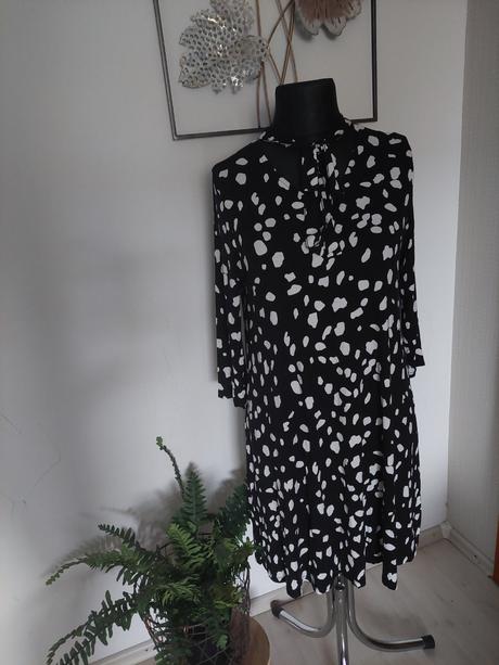 Šaty č.42, f&f,42