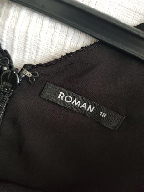 Spoločenské šaty, 46