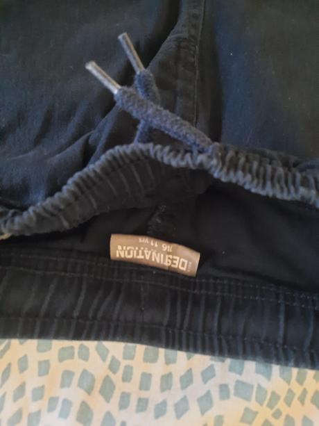 Čierne rifle, velkost 140, 140