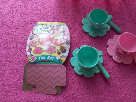 Čajová súprava pre bábiky a piknik košík,