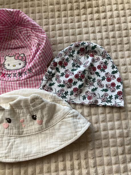 Letný klobúčik a čiapky, sinsay,68