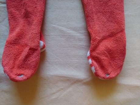 Červený fleesový overal s motívom, 68