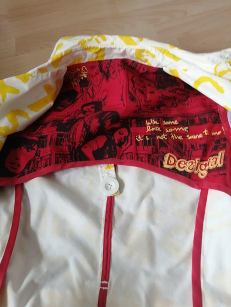 Luxusný trenckot, 36