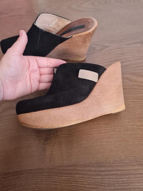 Kožené vsuvky 38, 38