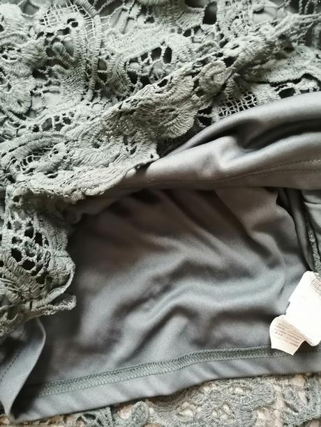 Čipkované šaty yamamay, vs elast., s