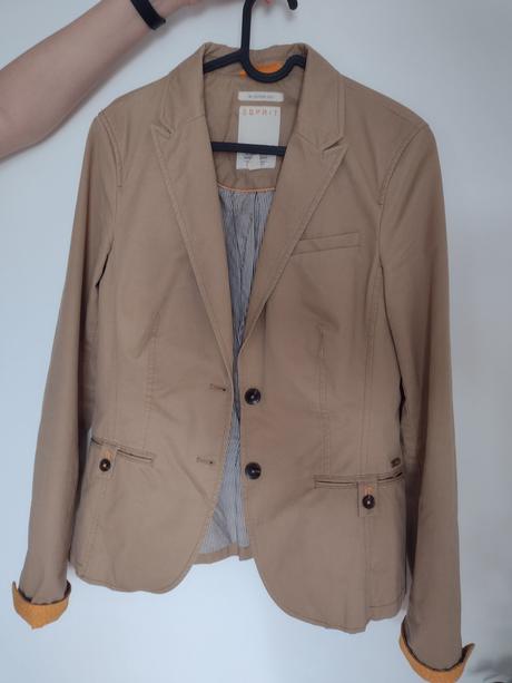 Sako, esprit,38