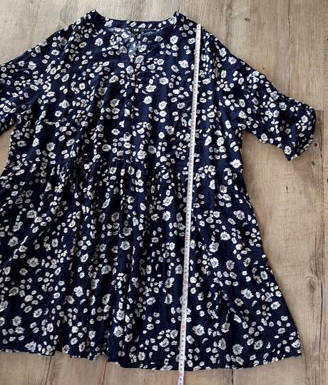 Letné šaty s margarétkami, c&a,56