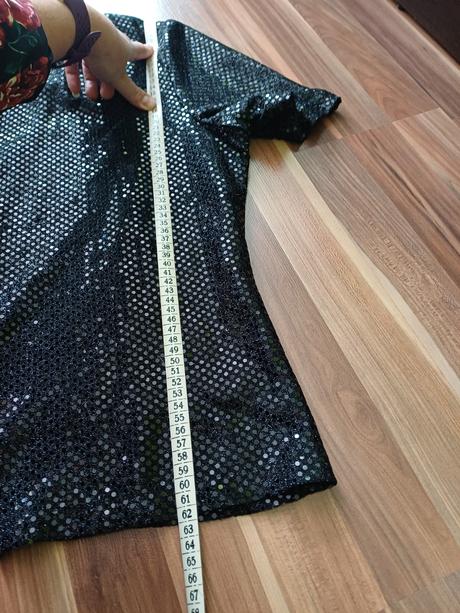 Slávnostný top pre moletku, 52