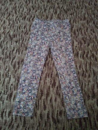 Nohavice 104 dievca kvietkovane, h&m,104