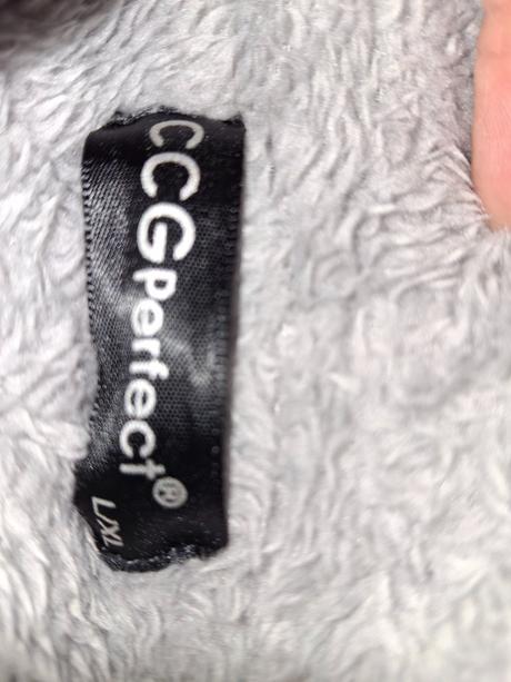 Dámsky sveter s kapucňou., l