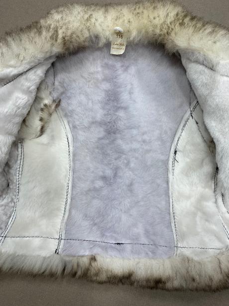 Kožušinova vesta, 116