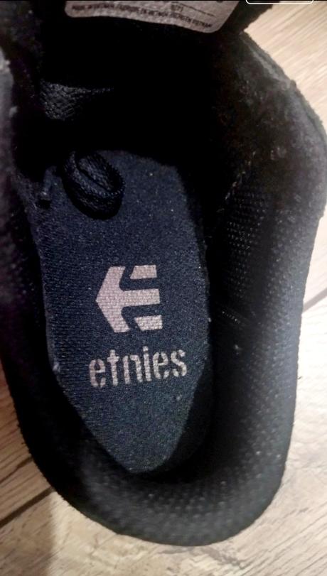 Tenisky etnies, 29