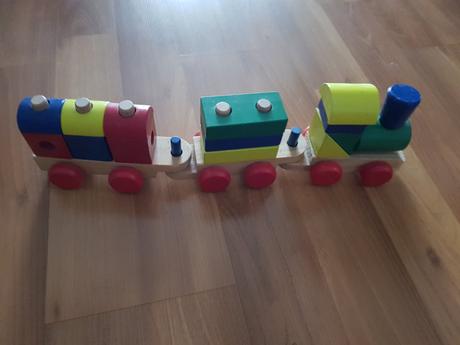 Dreveny vlacik - kocky, 