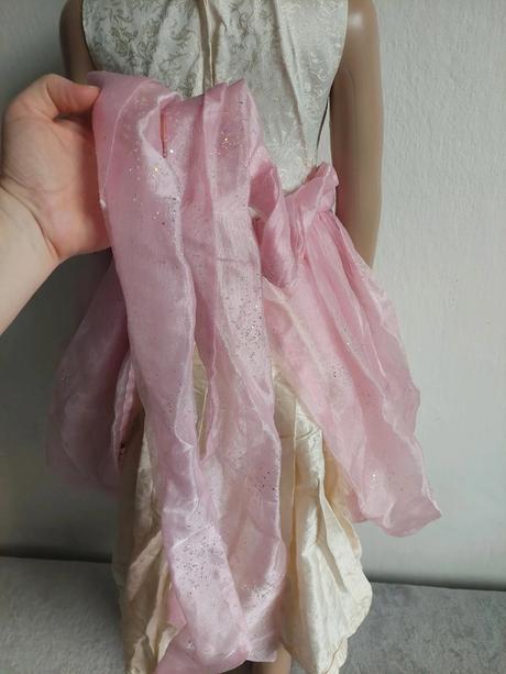 Princezná exkluzívne karnevalové šaty veľ.110-116,