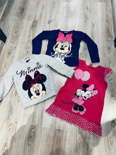 Balík oblečenia minnie, 122–134