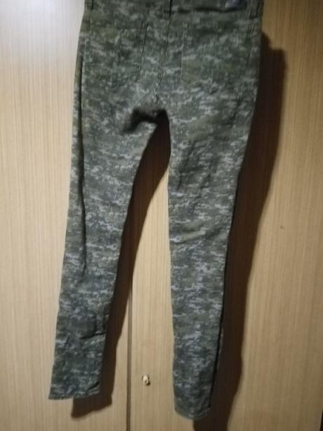 Dámske nohavice, 24