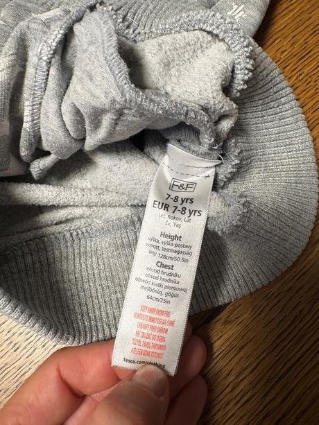 Mikina s kapucňou, f&f,128