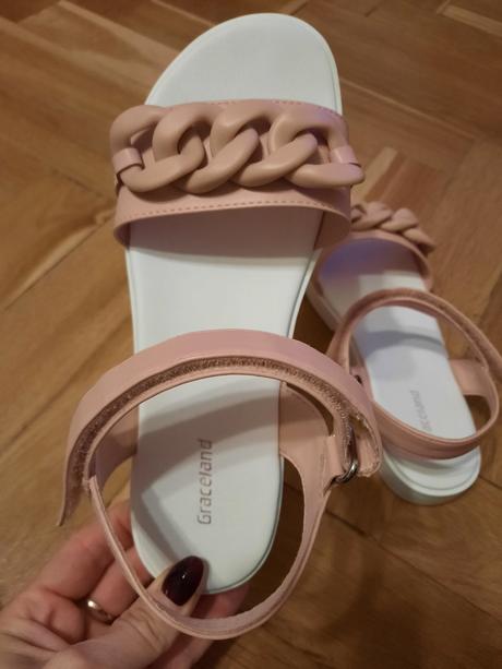 Krásne sandálky, graceland,36