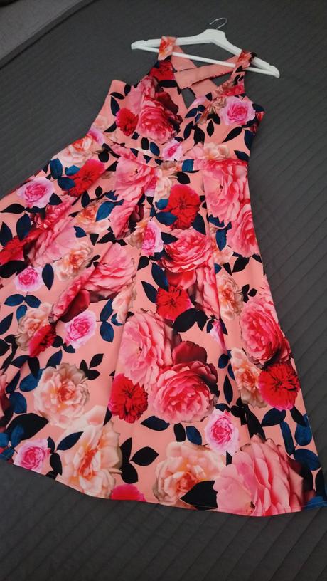 Luxusné šaty na príležitosť dorothy perkins, dorothy perkins,44