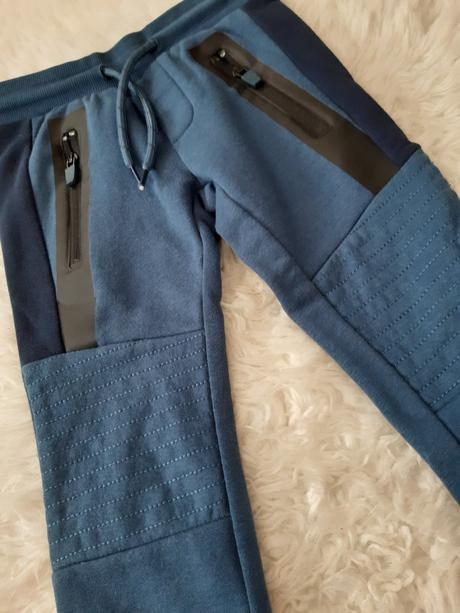 Chlapčenské tepláky, c&a,92