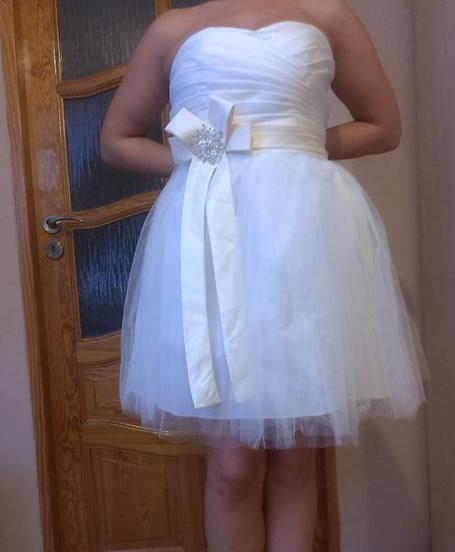 Spoločenské šaty, 40