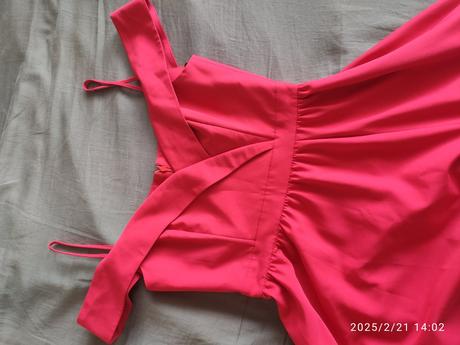 Červené dlhé spoločenské šaty, s