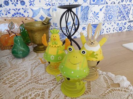 Plechové zvonce veľkonočný motýv,, 