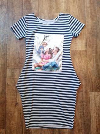Pruhované šaty, velk. s, s