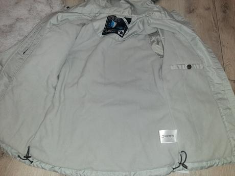 Lyžiarska bunda authority, 