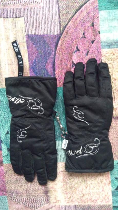 Krásne rukavice pre dámy, xs