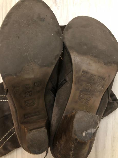 Semišove čižmy, 37