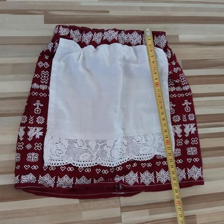 Suknička s folk motívom, 86