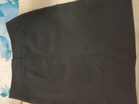 Sukňa uz aj s poštou, f&f,42