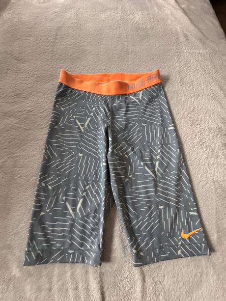Krátke elastaky nike pro, nike,m