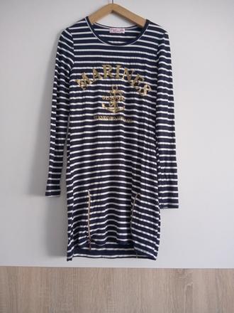 Šaty k legínam, 158