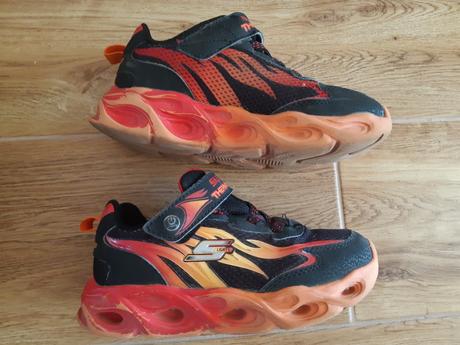Svietiace tenisky skechers vel. 30, skechers,30