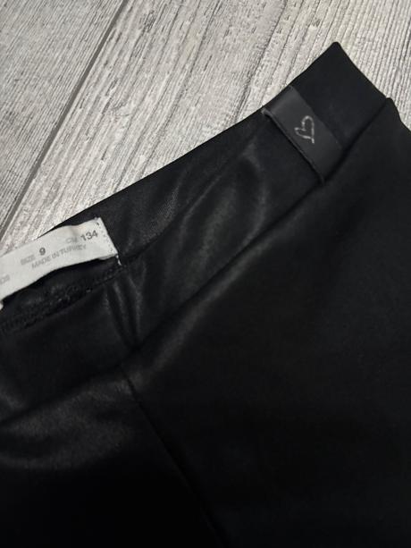 Elegantne legíny, zara,134