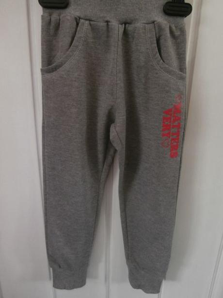 Tepláková súprava, 98