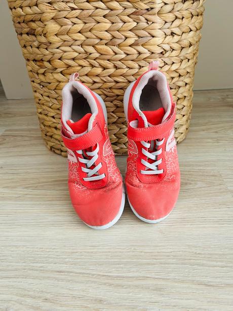 Športové tenisky značky decathlon, decathlon,35